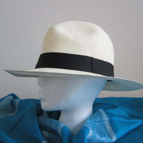 New Panama Hat - 100% Original - Handmade with Toquilla Straw in Ecuador - Picture 3 of 6